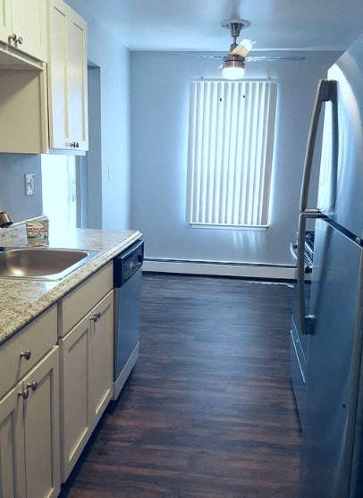 Kings Pointe Apartments - Warren